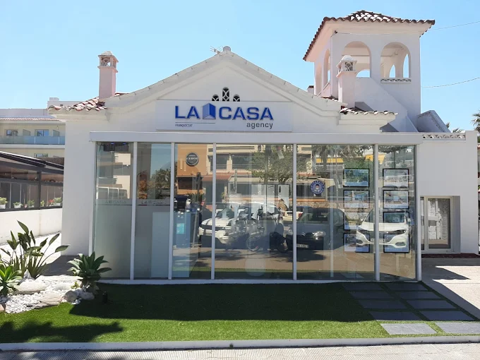 la casa agency castelldefels maritim